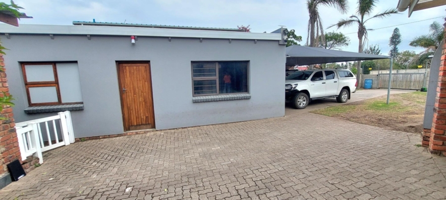 3 Bedroom Property for Sale in Gonubie Eastern Cape